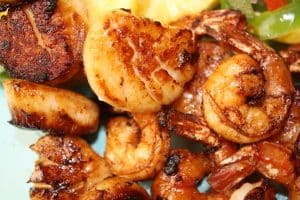 Pan-Seared Shrimps and Scallops with a Mango Salsa