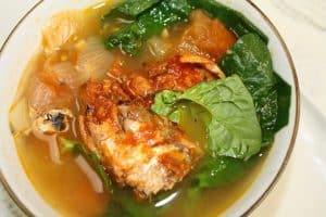 Filipino Sardines-Spinach and Tomatoes Soup: “Sabo Tacsyapu na!”