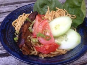 Asian Noodles Salad with Spicy Peanut Sauce