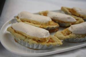 How to make Boat Tarts: Filipino Pastry Tarts with Caramel & Meringue Topping