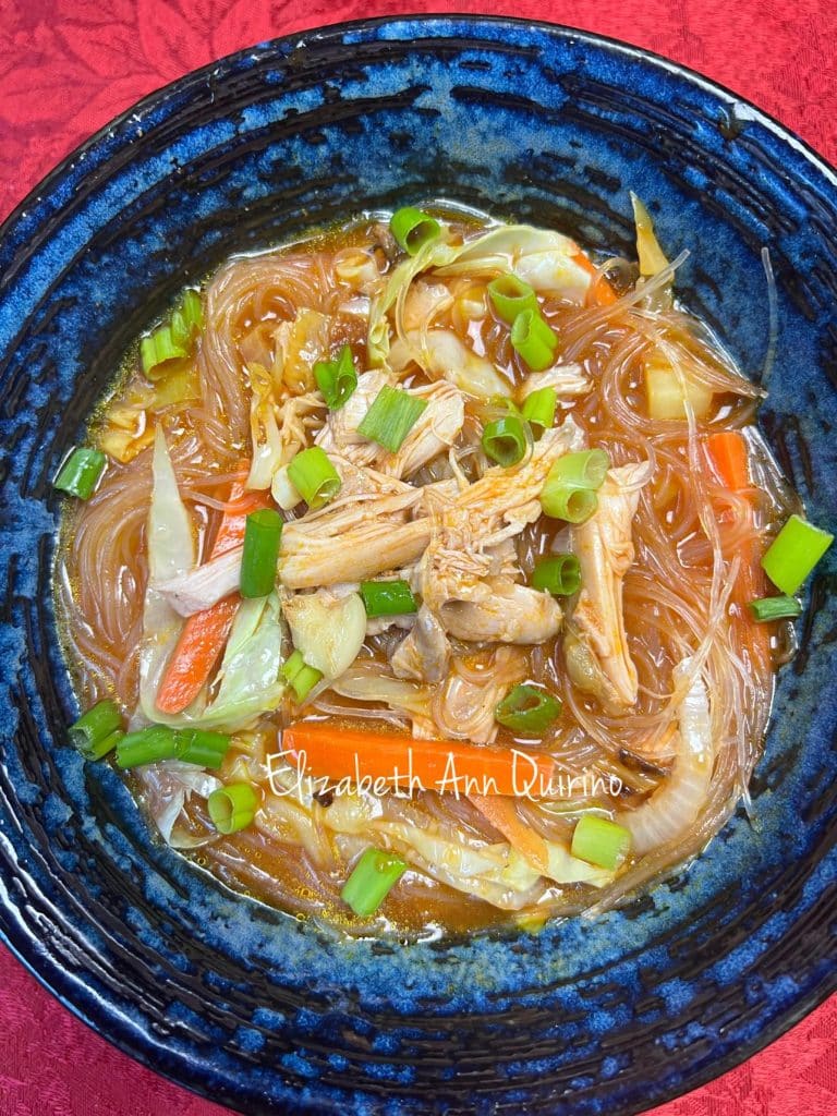 Sabaw ng Sotanghon – Sotanghon Chicken Noodle Soup
